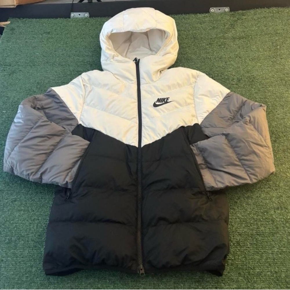 Nike Windrunner Puffer Jacket Mens Small